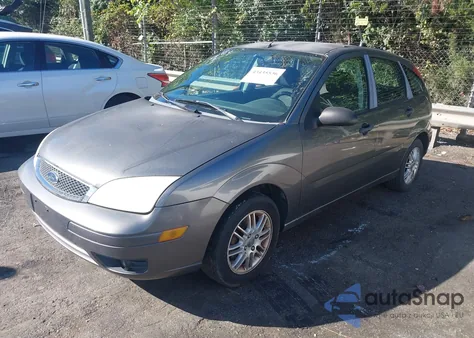 2007 Ford Focus S/Se/Ses из США, поврежденный, VIN 1FAFP37NX7W210949